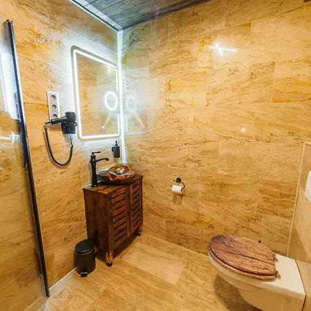 Bed & Breakfast Bányahegyi Erdei Nyugalom és Wellness 3*